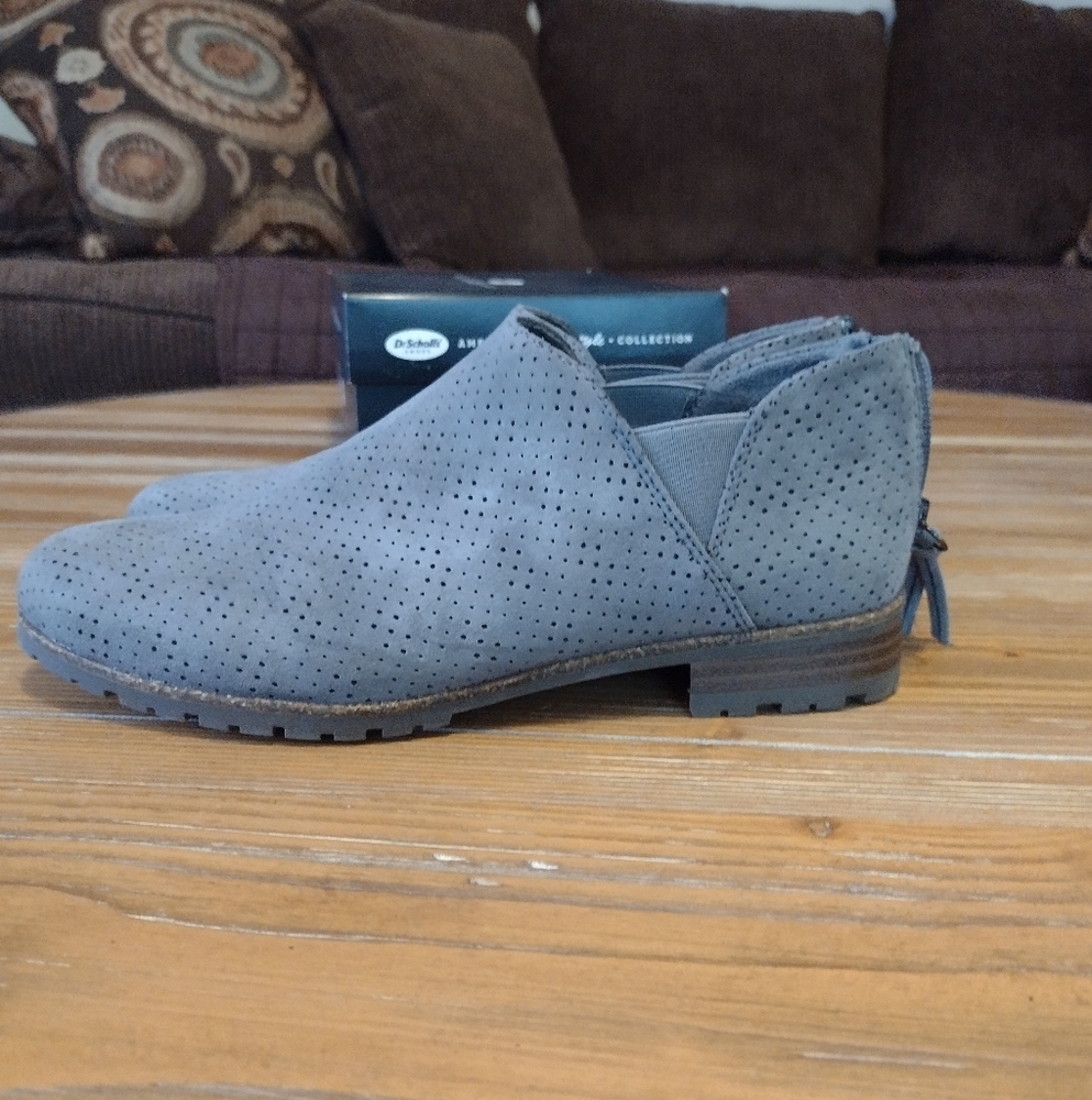 Dr. Scholl's Roll Call Booties Size 7-1/2